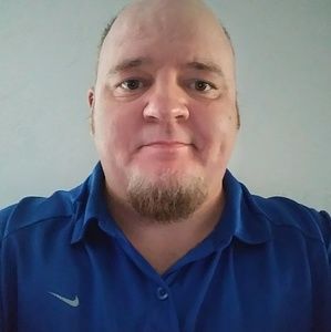 Meet your Posher, Clint